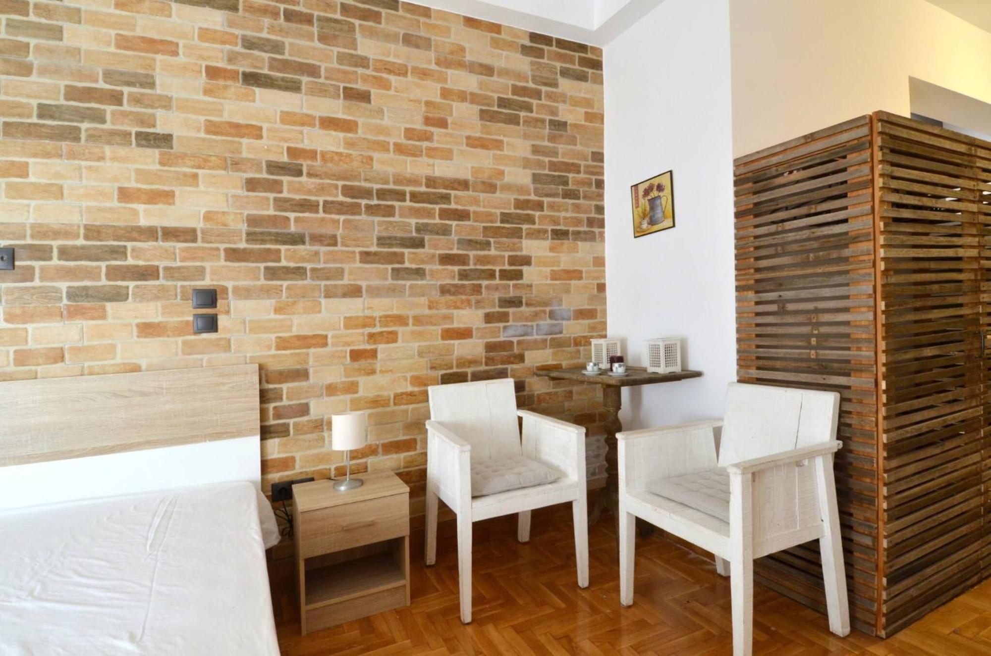 A Modern Rustic Cosy Apartment At The Foot Of Mount Lycabettus Atene Esterno foto